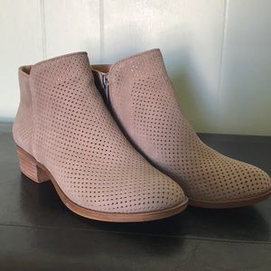 Lucky Brand Basel booties